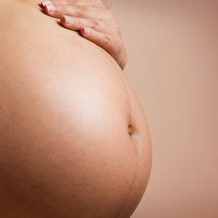 Est-ce qu’une femme enceinte peut aller dans un spa jacuzzi ? Voici ce qu’il faut savoir, Ligne-Spa