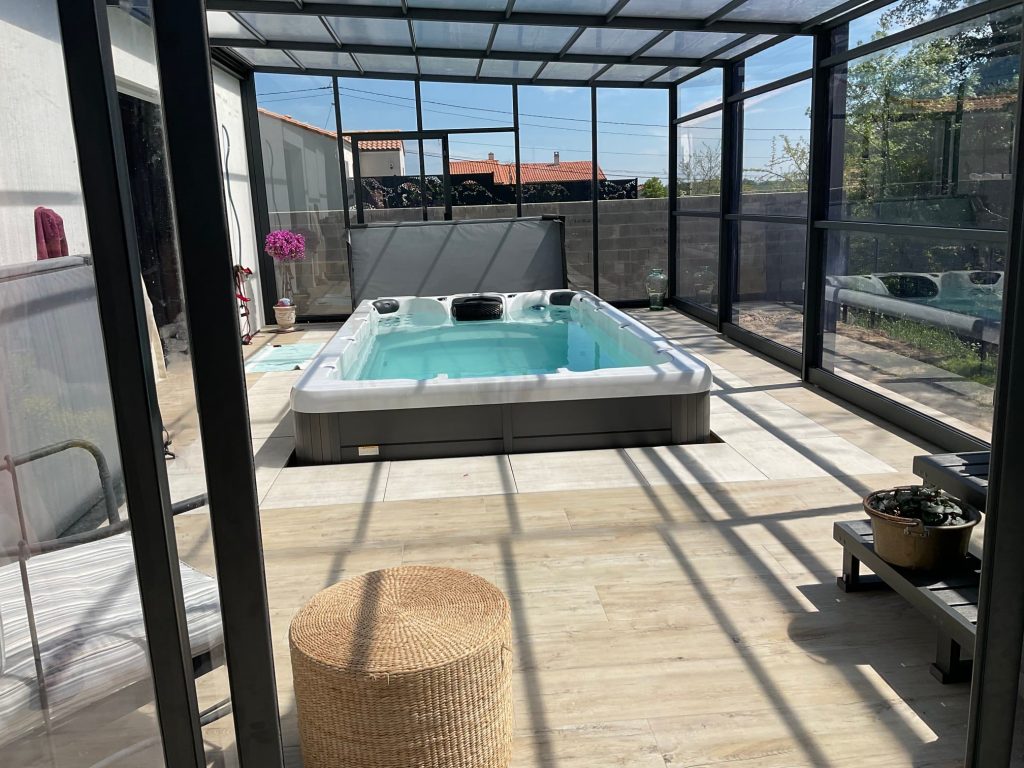Quelle autorisation pour un spa de nage ?, Ligne-Spa