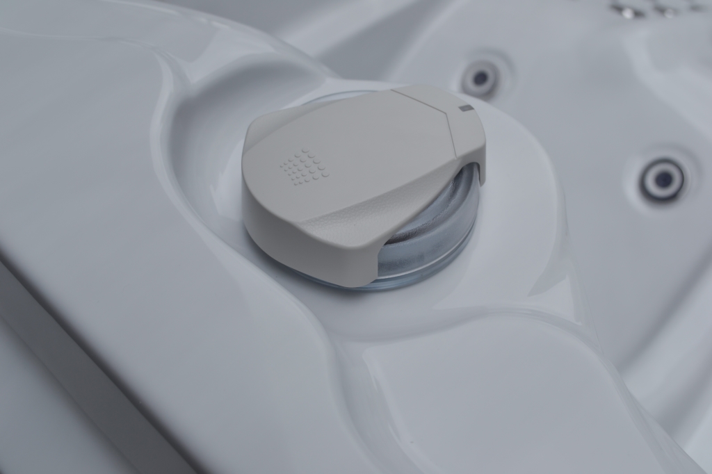 Ligne spa LS 777 DUO Eco Energie Plus (2026) – Spa 5 places dont 2 places allongées, avec pompe à chaleur Eco Energie plus Ligne-Spa Ligne spa LS 777 DUO Eco Energie Plus (2026) – Spa 5 places dont 2 places allongées, avec pompe à chaleur Eco Energie plus Ligne-Spa