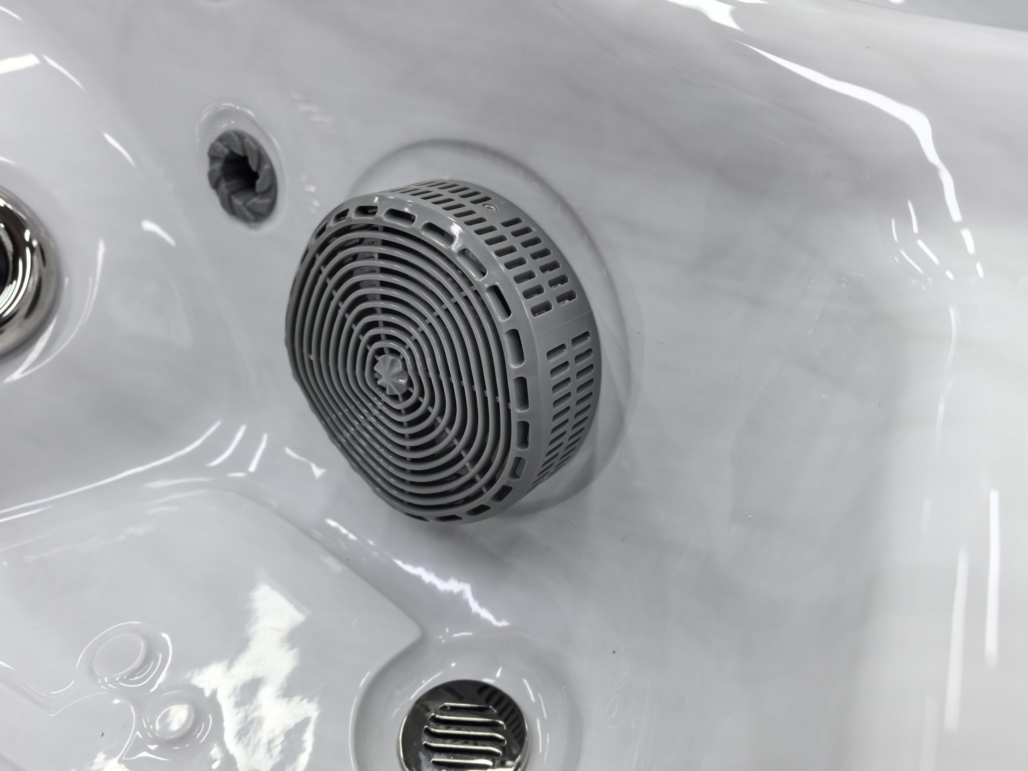 Ligne Spa LS PORTO VECCHIO ECO-ENERGIE – Spa 2m x 2m – 5 places dont 2 places allongées SPAS Ligne-Spa Ligne Spa LS PORTO VECCHIO ECO-ENERGIE – Spa 2m x 2m – 5 places dont 2 places allongées SPAS Ligne-Spa
