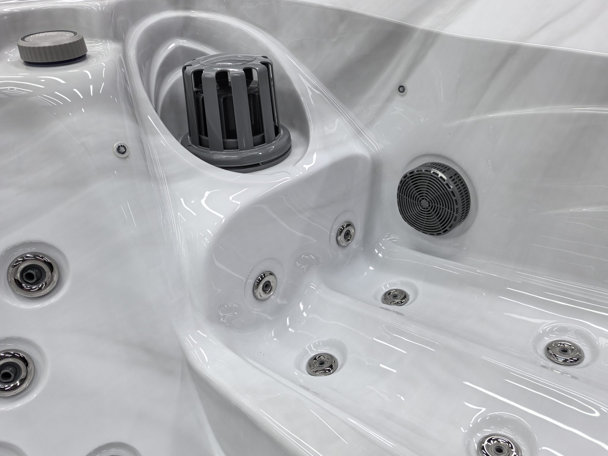 Spa LS VENISE Ecomax – Spa 2 places allongées – Plug and Play SPAS Ligne-Spa Spa LS VENISE Ecomax – Spa 2 places allongées – Plug and Play SPAS Ligne-Spa